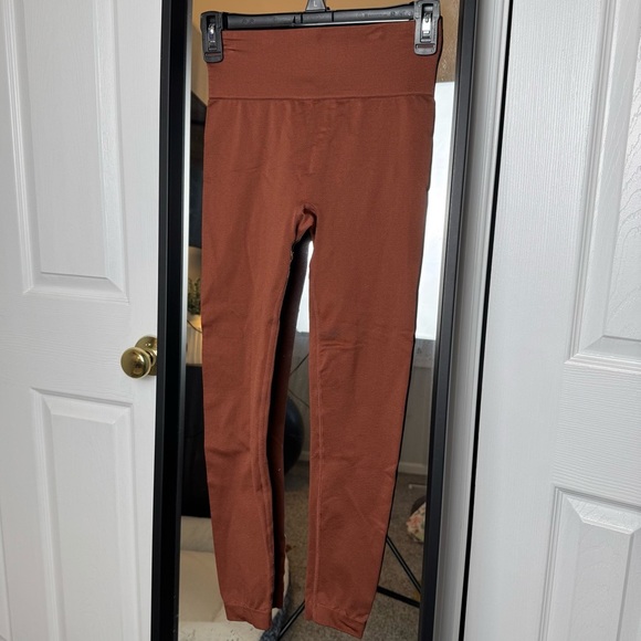 Knix Leggings - Picture 2 of 5